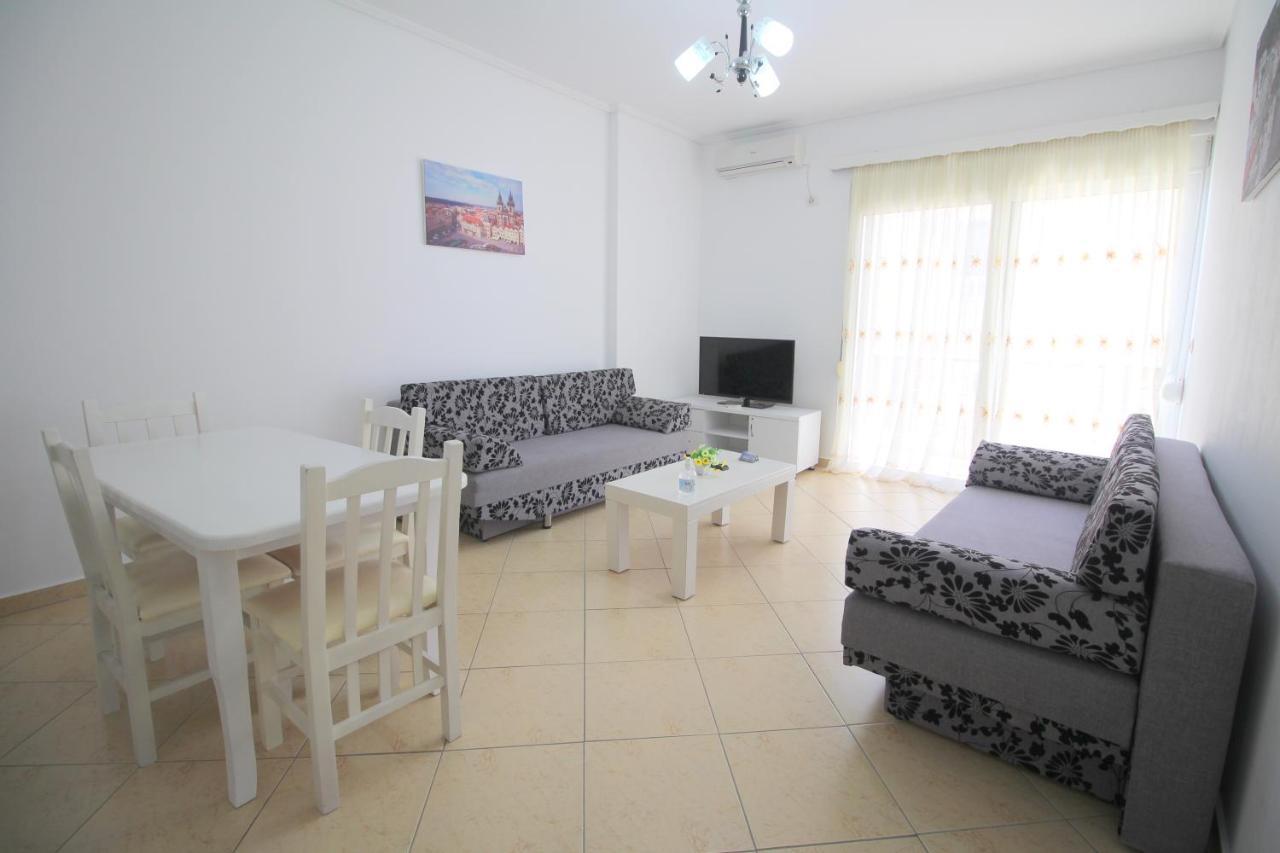 Eleana Apartments Саранда Екстер'єр фото