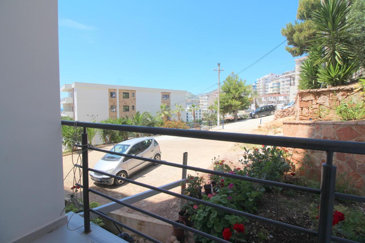 Eleana Apartments Саранда Екстер'єр фото